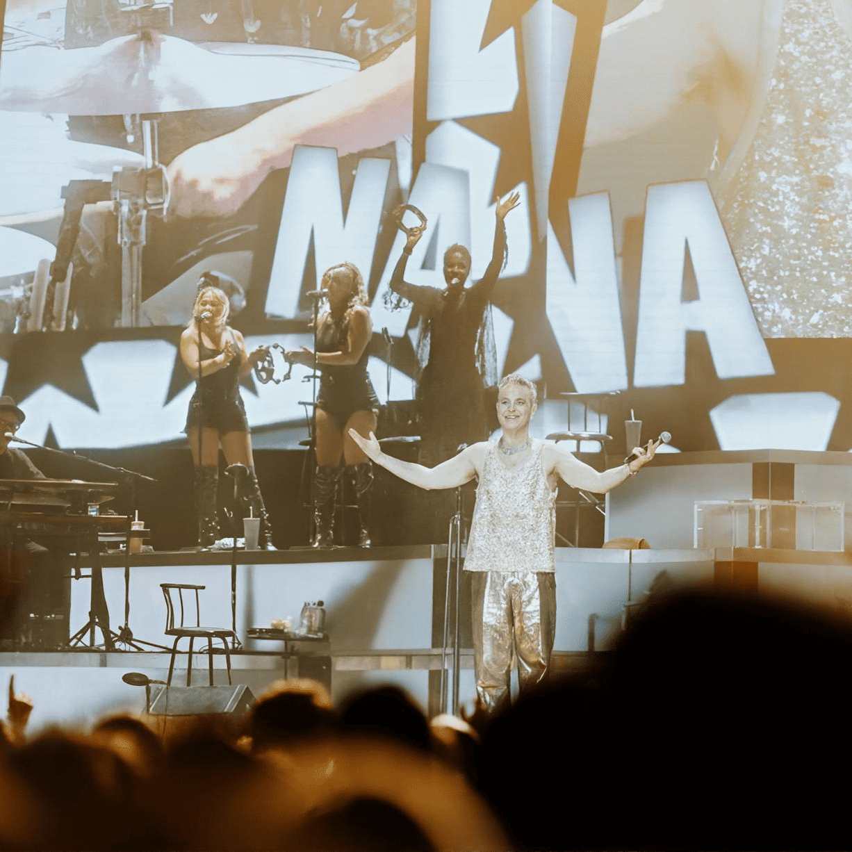 Robbie-Williams-1 (1)